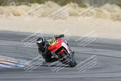 media/Dec-07-2025-CVMA (Sun) [[3e7d2de5dc]]/Race 9-Formula UL Shootout/